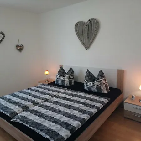 Ferienwohnung Tropper * 즈바이브루켄